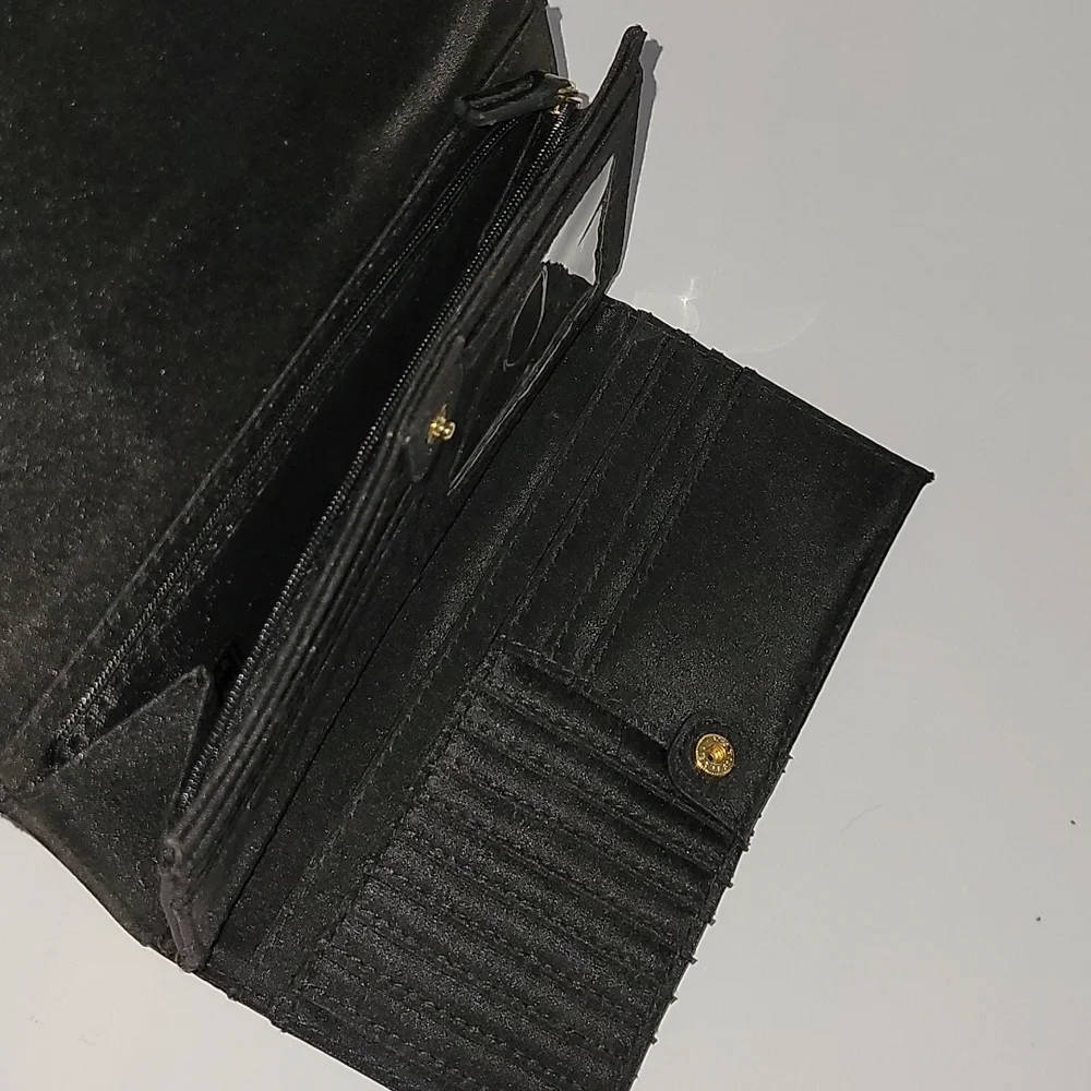 Kenneth Cole Reaction wallet